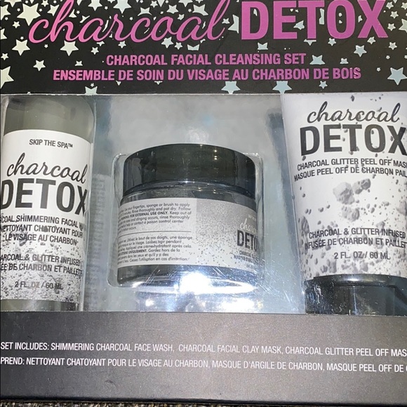 Skip the Spa Charcoal Detox Cleansing Set - Picture 6 of 6